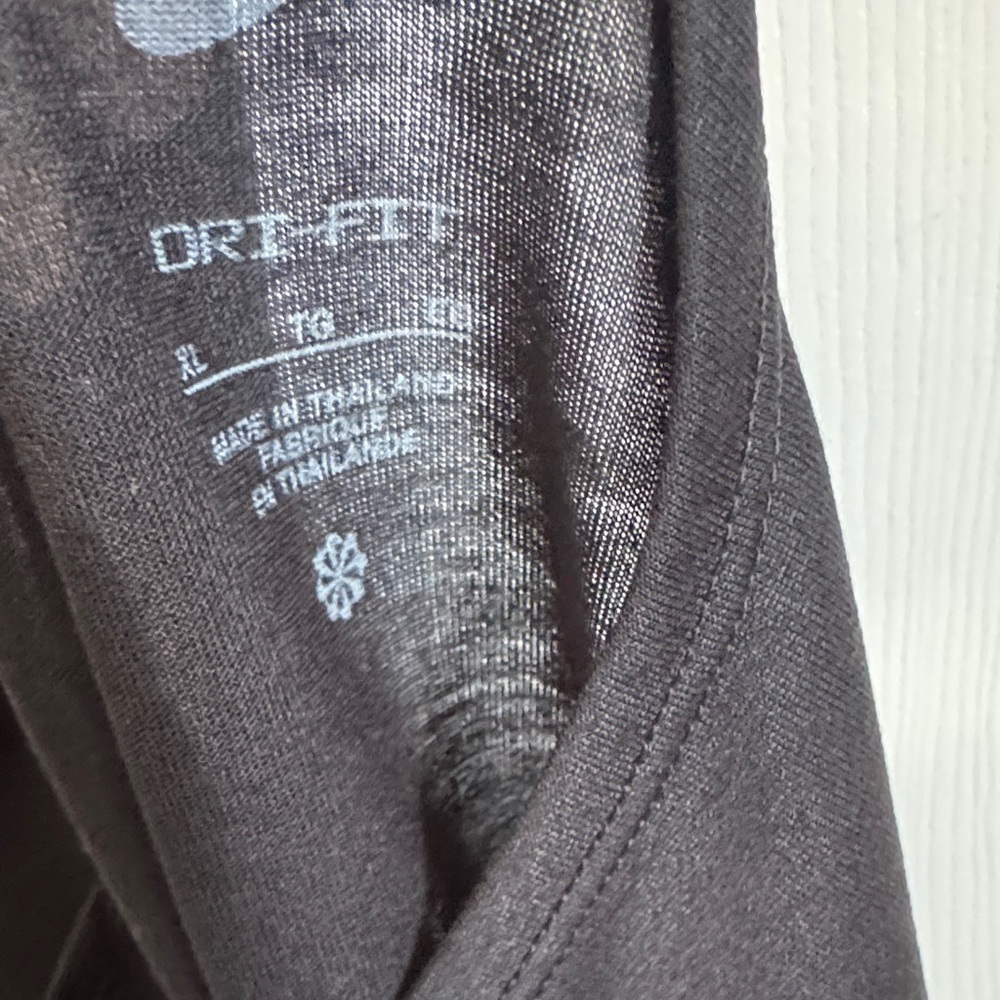 Nike Women's Racerback - Picture 4 of 4